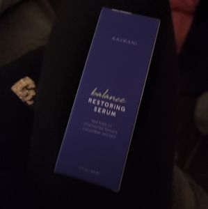 Aavrani restoring serum